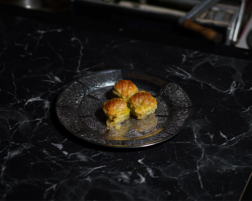 Midye Baklava